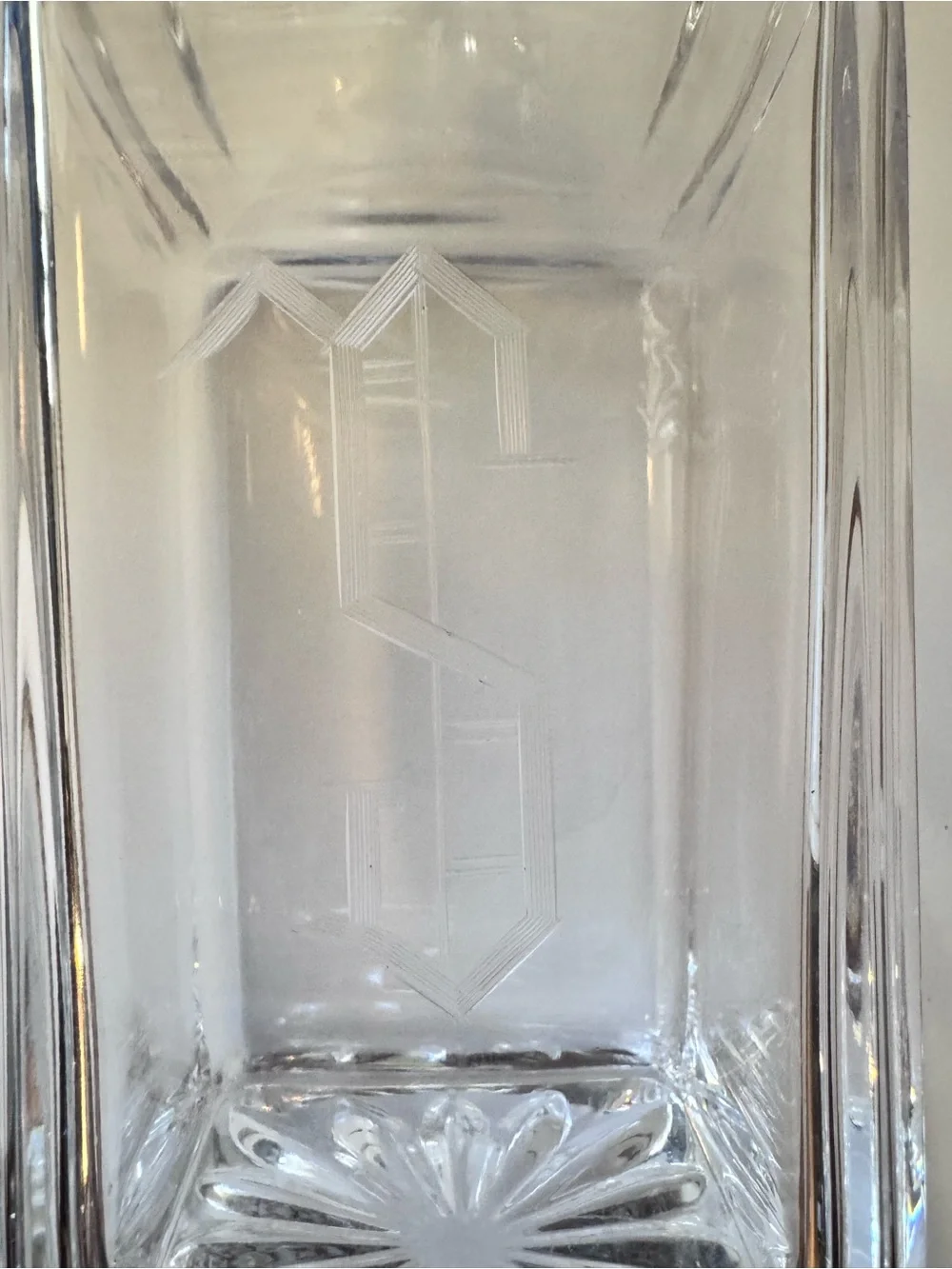 Crystal Decanter with Faceted‎ Glass Stopper and S Monogram- Elegant Home Decor